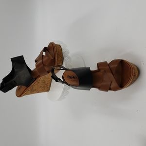 Mossimo "Paulette" Platform Sandal - Black/Brown 10